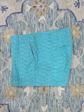 Ann Taylor Turquoise Eyelet Shorts size 12